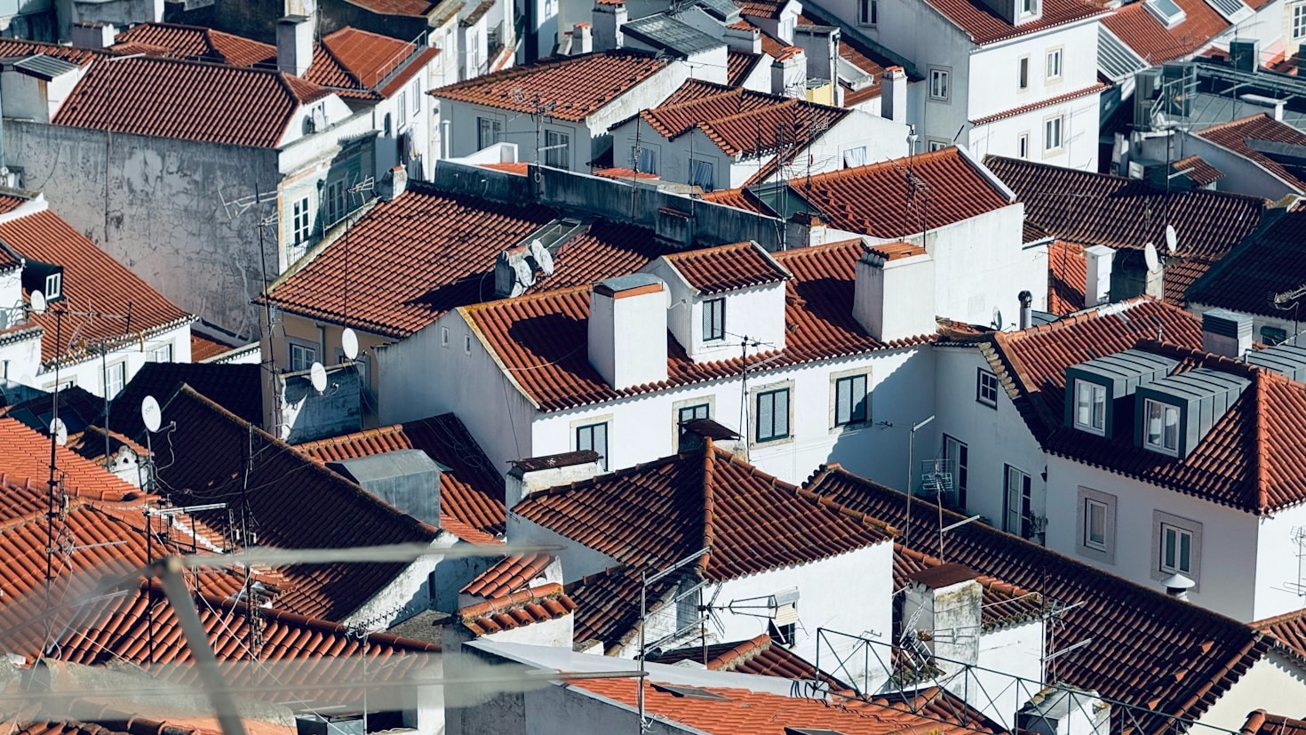 Why Residential and Commercial Real Estate Require Expert Handling